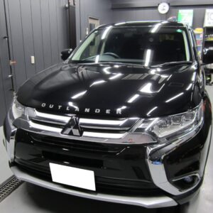 お客様：ひたちなか市　N様<br>車種名：三菱　アウトランダー　<br>コース名：UPコート７G